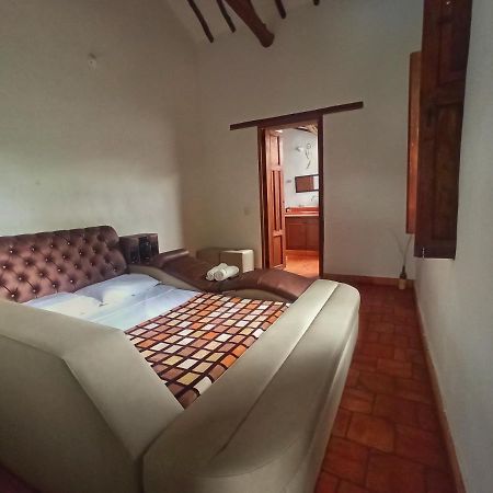Hostal Santa Monica Barichara Bagian luar foto